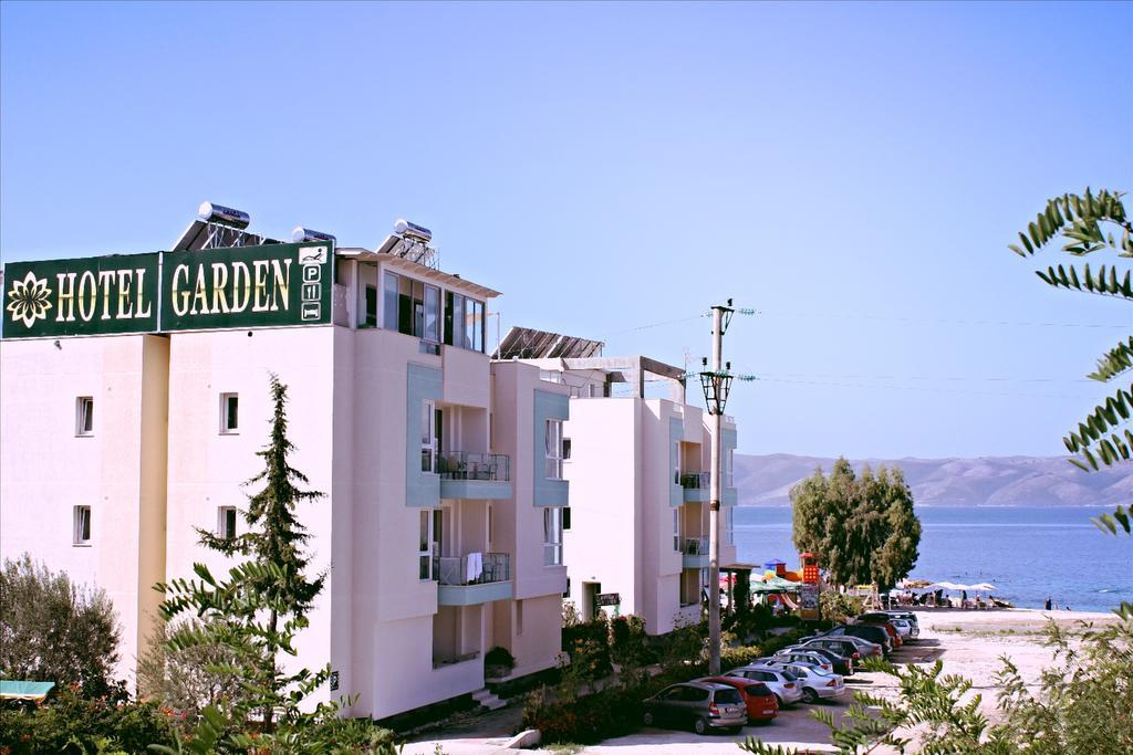 Hotel Garden Radhimë Eksteriør billede